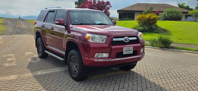 Toyota 4RUNNER 2012