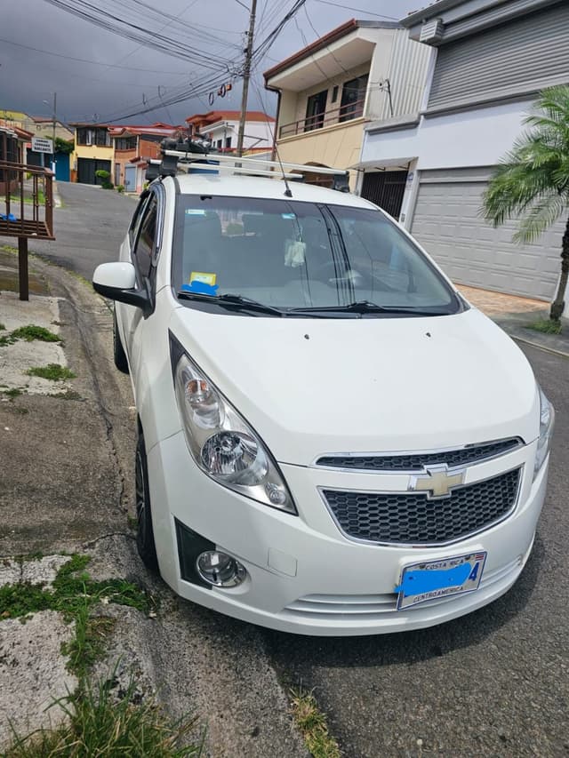 Spark Go, en excelente estado